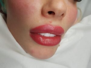 Permanent Makeup lips Tattoo